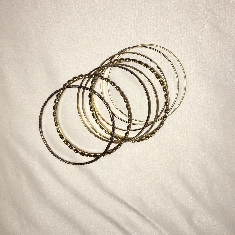 ⭐️ Bangle Bracelets ⭐️